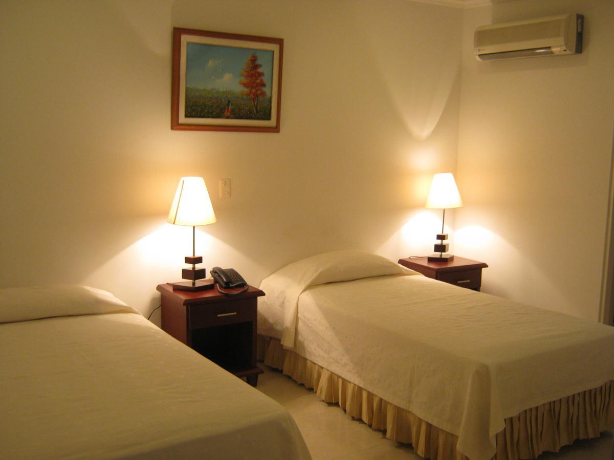 ויז'אוויסנסיו Hotel Sol Dorado מראה חיצוני תמונה