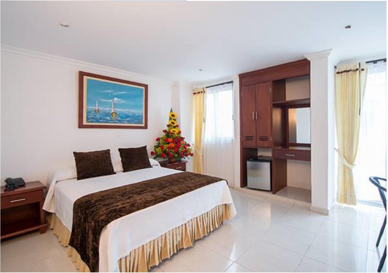 ויז'אוויסנסיו Hotel Sol Dorado מראה חיצוני תמונה
